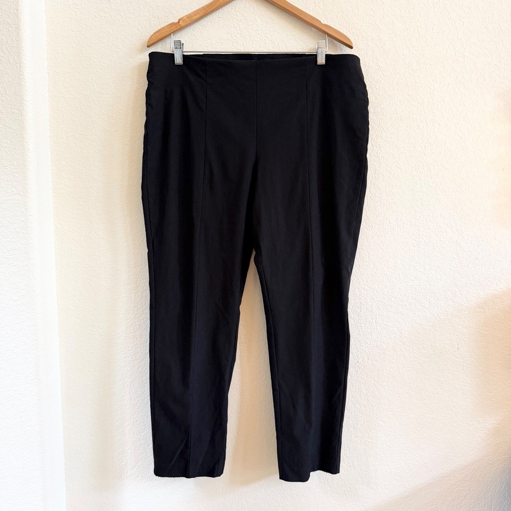 Chicos So Slimming Black Ankle Pants Womens 3 High Rise Stretch Seam Front